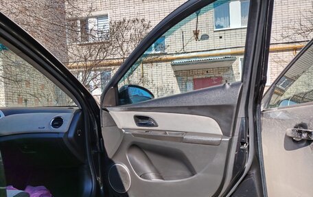 Chevrolet Cruze II, 2012 год, 800 000 рублей, 23 фотография