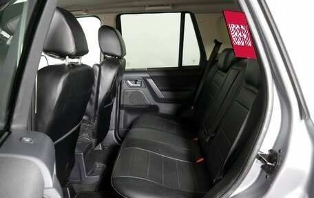 Land Rover Freelander II рестайлинг 2, 2013 год, 1 340 000 рублей, 10 фотография