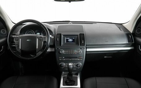 Land Rover Freelander II рестайлинг 2, 2013 год, 1 340 000 рублей, 12 фотография