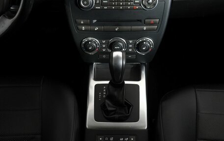 Land Rover Freelander II рестайлинг 2, 2013 год, 1 340 000 рублей, 19 фотография