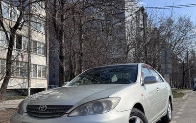 Toyota Camry V40, 2004 год, 635 000 рублей, 1 фотография