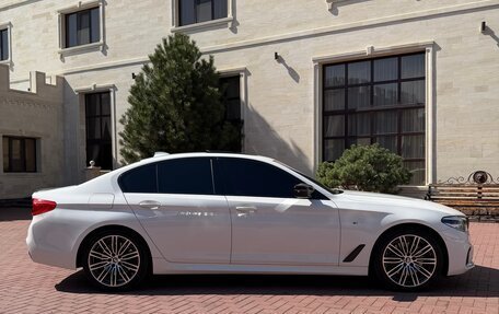 BMW 5 серия, 2019 год, 3 990 000 рублей, 3 фотография