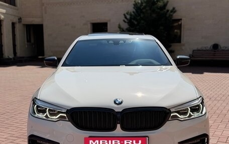 BMW 5 серия, 2019 год, 3 990 000 рублей, 4 фотография