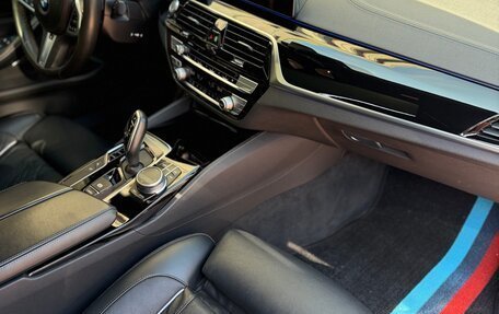 BMW 5 серия, 2019 год, 3 990 000 рублей, 16 фотография