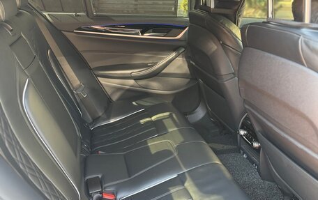 BMW 5 серия, 2019 год, 3 990 000 рублей, 18 фотография