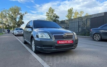 Toyota Avensis III рестайлинг, 2005 год, 800 000 рублей, 5 фотография