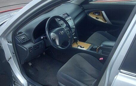 Toyota Camry, 2006 год, 800 000 рублей, 9 фотография