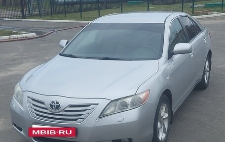 Toyota Camry, 2006 год, 800 000 рублей, 7 фотография