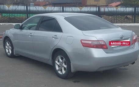 Toyota Camry, 2006 год, 800 000 рублей, 5 фотография