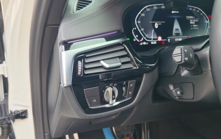 BMW 5 серия, 2021 год, 5 700 000 рублей, 8 фотография