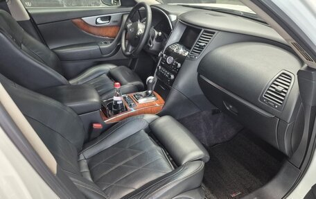 Infiniti FX II, 2013 год, 2 450 000 рублей, 12 фотография