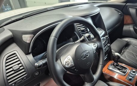 Infiniti FX II, 2013 год, 2 450 000 рублей, 8 фотография