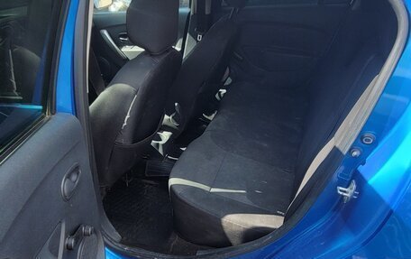 Renault Logan II, 2018 год, 550 000 рублей, 9 фотография