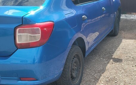 Renault Logan II, 2018 год, 550 000 рублей, 6 фотография