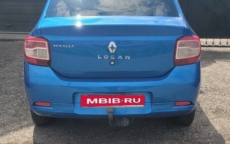 Renault Logan II, 2018 год, 550 000 рублей, 4 фотография