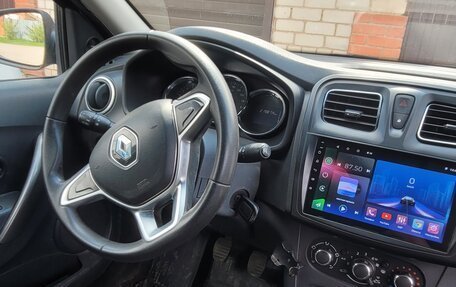 Renault Logan II, 2018 год, 550 000 рублей, 12 фотография