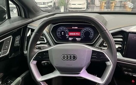 Audi Q4 e-tron, 2024 год, 4 903 000 рублей, 9 фотография