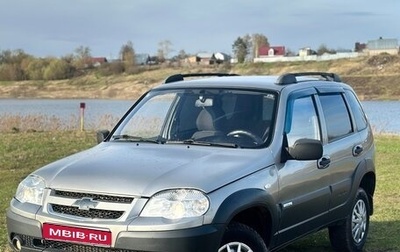 Chevrolet Niva I рестайлинг, 2011 год, 405 000 рублей, 1 фотография
