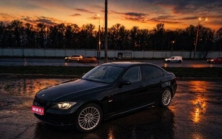 BMW 3 серия, 2006 год, 800 000 рублей, 1 фотография