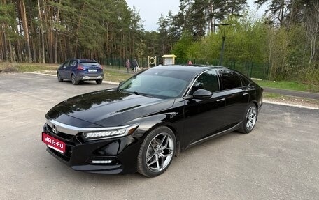 Honda Accord IX рестайлинг, 2018 год, 2 600 000 рублей, 1 фотография