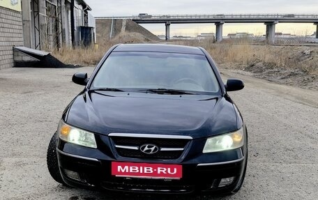 Hyundai Sonata VI, 2005 год, 590 000 рублей, 10 фотография