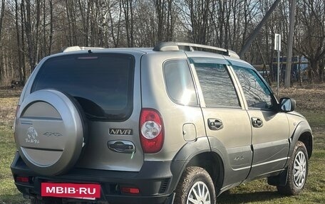 Chevrolet Niva I рестайлинг, 2011 год, 405 000 рублей, 5 фотография