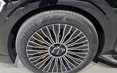 KIA Carnival, 2025 год, 5 560 000 рублей, 3 фотография