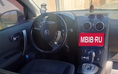 Nissan Qashqai, 2011 год, 820 000 рублей, 2 фотография