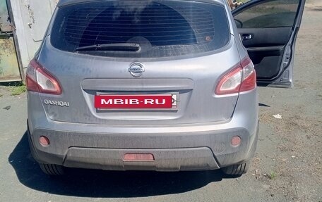 Nissan Qashqai, 2011 год, 820 000 рублей, 3 фотография