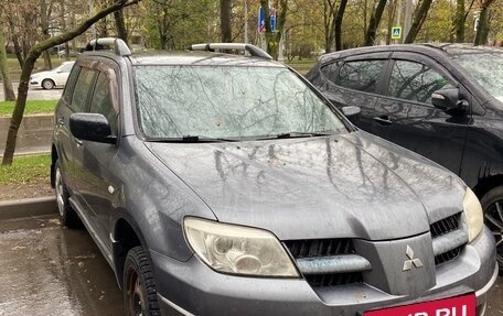 Mitsubishi Outlander III рестайлинг 3, 2006 год, 750 000 рублей, 3 фотография