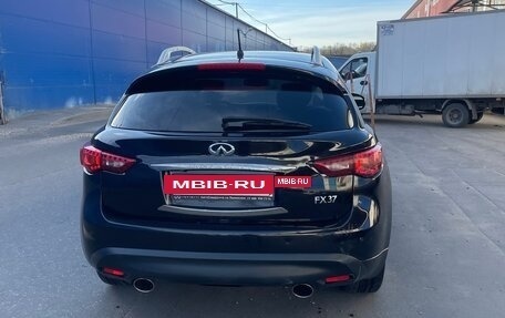 Infiniti FX II, 2012 год, 1 950 000 рублей, 5 фотография