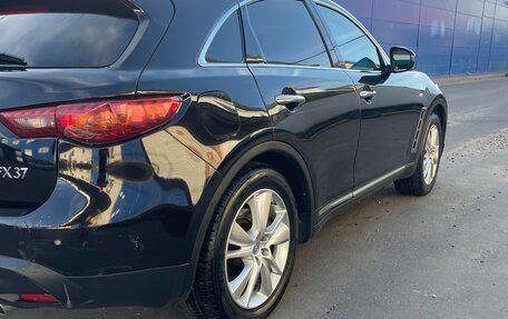 Infiniti FX II, 2012 год, 1 950 000 рублей, 8 фотография