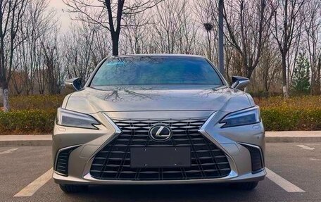 Lexus ES VII, 2025 год, 4 800 000 рублей, 3 фотография