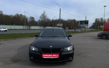 BMW 3 серия, 2006 год, 800 000 рублей, 3 фотография