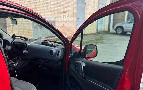 Peugeot Partner II рестайлинг 2, 2014 год, 890 000 рублей, 4 фотография