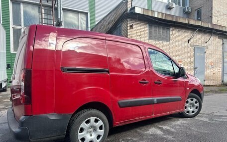 Peugeot Partner II рестайлинг 2, 2014 год, 890 000 рублей, 11 фотография