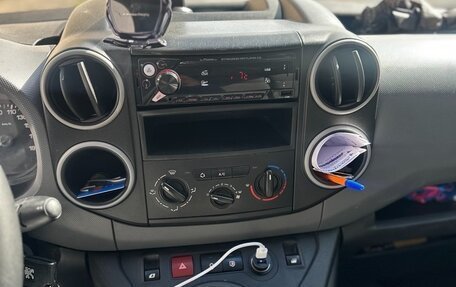 Peugeot Partner II рестайлинг 2, 2014 год, 890 000 рублей, 9 фотография