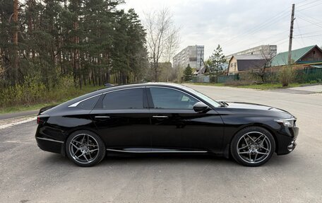 Honda Accord IX рестайлинг, 2018 год, 2 600 000 рублей, 5 фотография