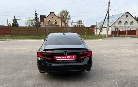 Honda Accord IX рестайлинг, 2018 год, 2 600 000 рублей, 7 фотография