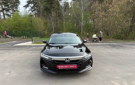 Honda Accord IX рестайлинг, 2018 год, 2 600 000 рублей, 3 фотография