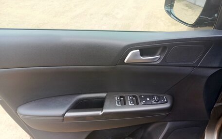 KIA Sportage IV рестайлинг, 2017 год, 1 900 000 рублей, 11 фотография