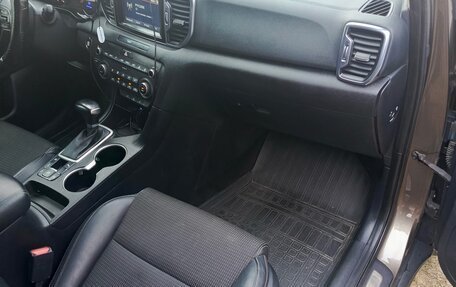 KIA Sportage IV рестайлинг, 2017 год, 1 900 000 рублей, 17 фотография