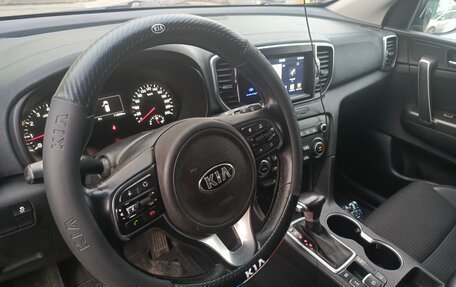 KIA Sportage IV рестайлинг, 2017 год, 1 900 000 рублей, 21 фотография