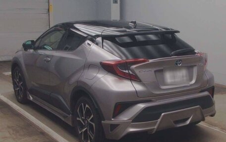 Toyota C-HR I рестайлинг, 2019 год, 2 300 000 рублей, 3 фотография