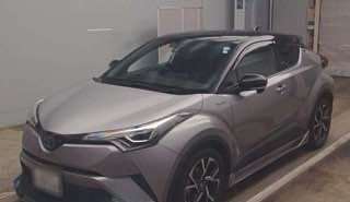 Toyota C-HR I рестайлинг, 2019 год, 2 300 000 рублей, 4 фотография