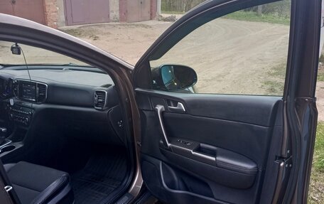 KIA Sportage IV рестайлинг, 2017 год, 1 900 000 рублей, 20 фотография