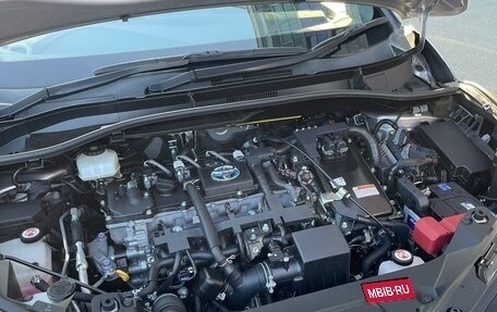 Toyota C-HR I рестайлинг, 2019 год, 2 300 000 рублей, 15 фотография