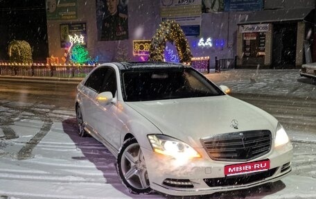 Mercedes-Benz S-Класс, 2009 год, 2 100 000 рублей, 1 фотография