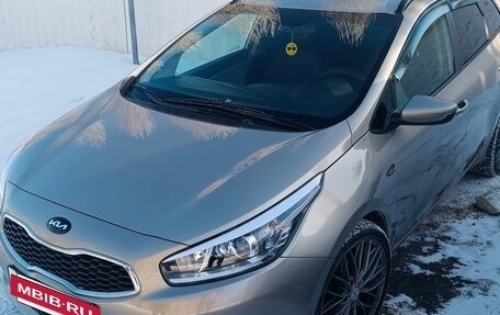KIA cee'd III, 2014 год, 1 250 000 рублей, 2 фотография