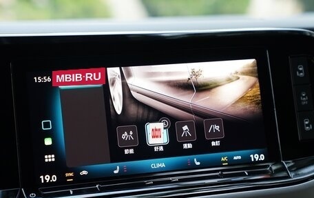 Volkswagen Multivan, 2023 год, 5 400 000 рублей, 5 фотография